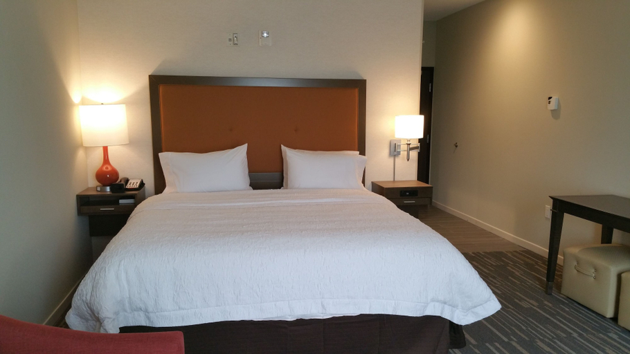 Bedroom 4, Hampton Inn & Suites Houston/Atascocita, Houston
