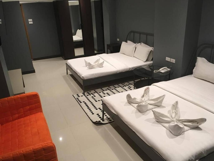 Bedroom 2, Cloud Nine Lodge, Ratchathewi