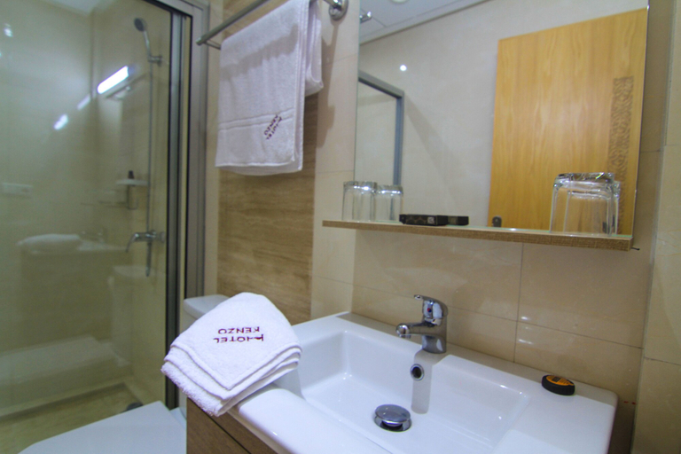 Bathroom 4, Hotel Kenzo, Safi