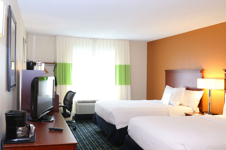Bedroom 3, Quality Inn Cranburry Township, Butler