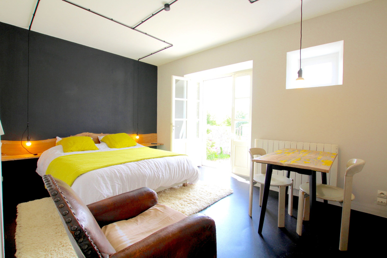 Bedroom 4, La Maison Folia, Manche