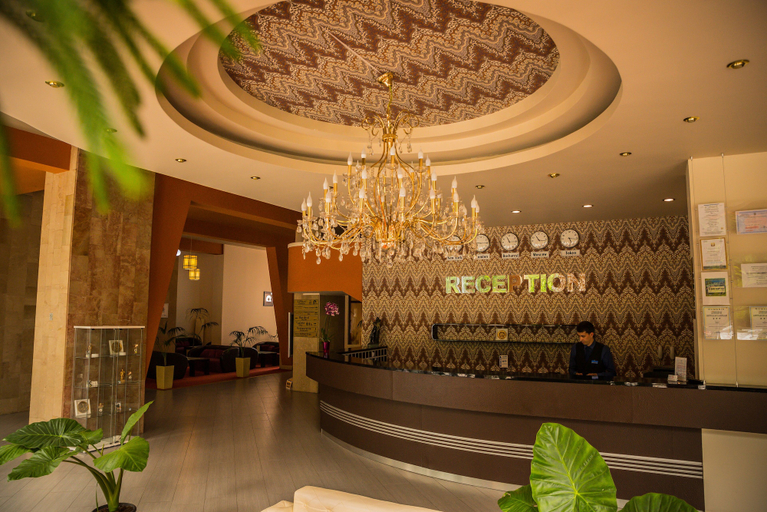 Food & Drinks 5, Diana Resort, Baile Herculane