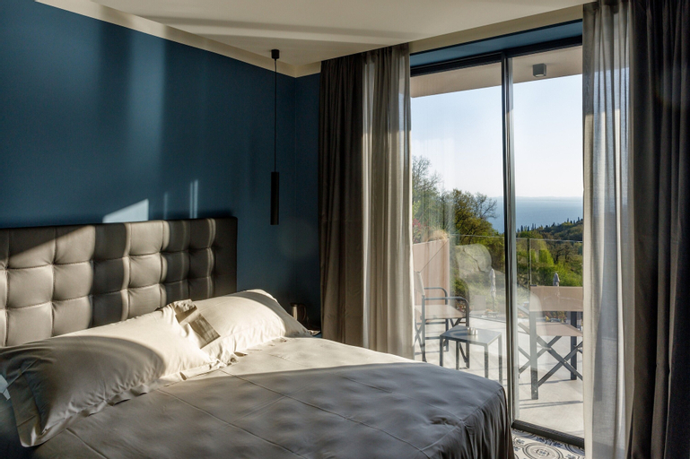 Bedroom 5, Hotel DeVille, Verona