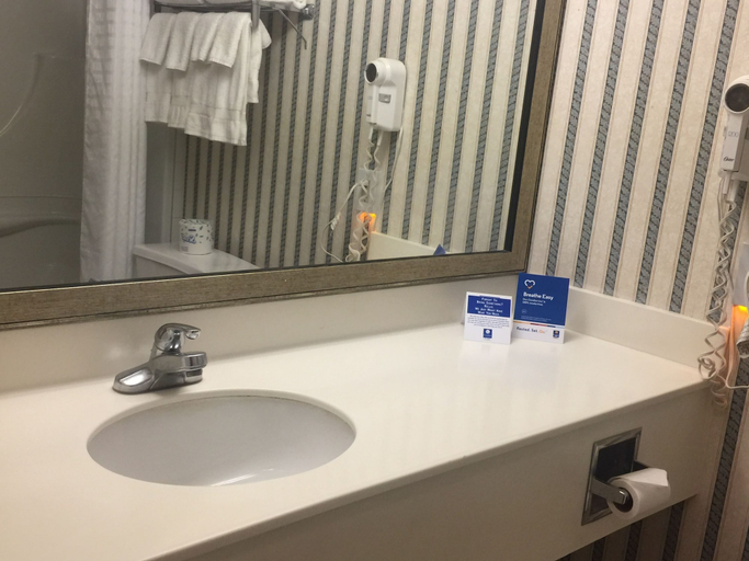 Bathroom 4, Comfort Inn & Suites University, Division No. 6