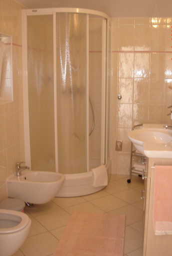 Bathroom, Villa Marina Betina, Murter