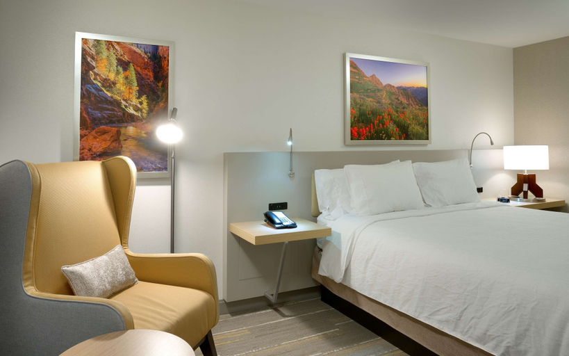 Bedroom 3, Hilton Garden Inn Lehi, Utah