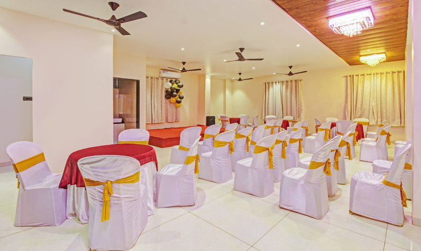 Food & Drinks 5, Treebo Royal Imperio, Hinjewadi, Pune