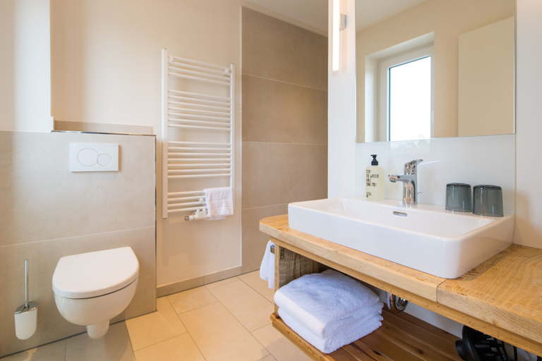 Bathroom 4, Ostsee-Strandhaus-Holnis, Schleswig-Flensburg