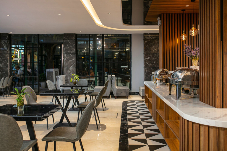 Food & Drinks 5, Hanoi Ping Luxury Hotel, Từ Liêm