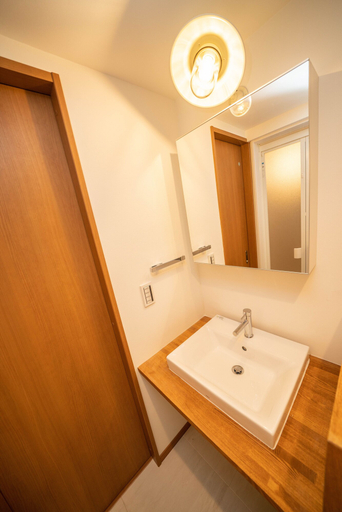 Bathroom 3, OneHome Shinn-Nakano, Nakano City