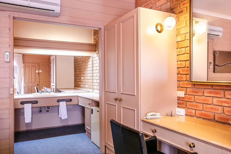 Bathroom 4, Quality Inn Colonial, Gr. Bendigo - Central