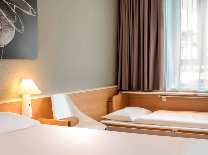 Bedroom 4, ibis Bregenz, Bregenz
