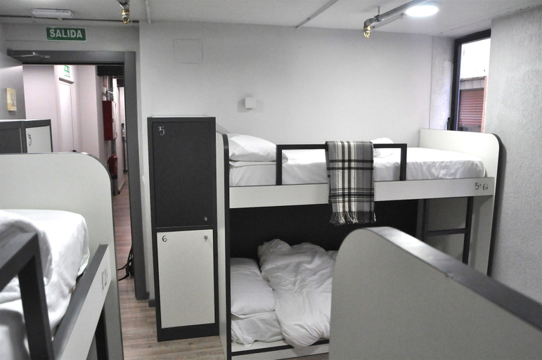 Bedroom 4, Quartier Bilbao Hostel, Vizcaya