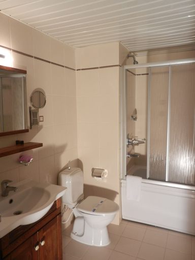 Bathroom 4, Hawaii Hotel, Marmaris