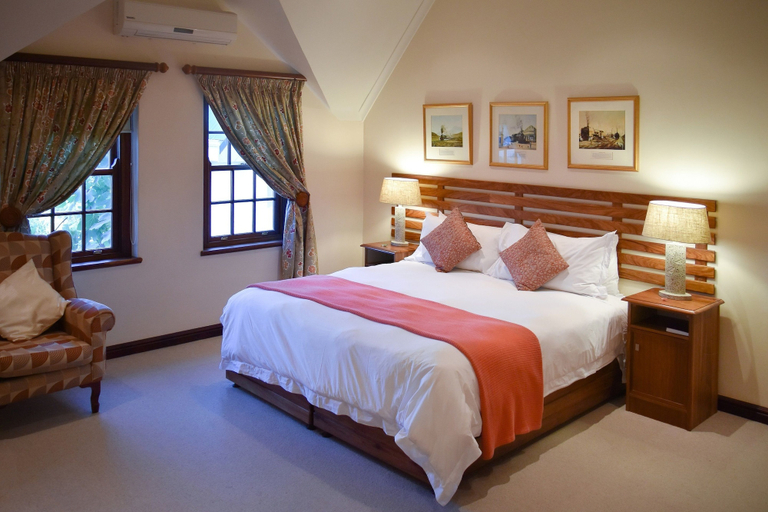 Bedroom 3, CANA Vineyard Guesthouse, Cape Winelands