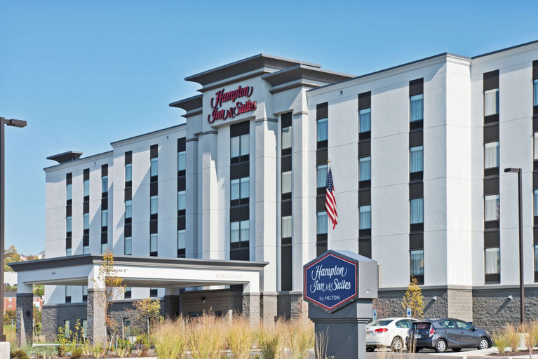 Exterior & Views 2, Hampton Inn & Suites North Huntingdon-Irwin, Westmoreland