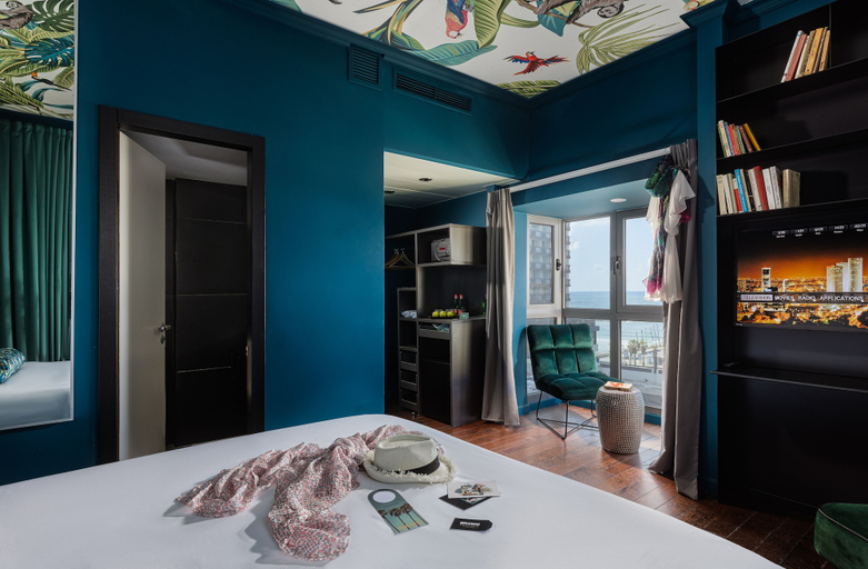Bedroom 2, Seaside Hotel by Zvieli Hotels