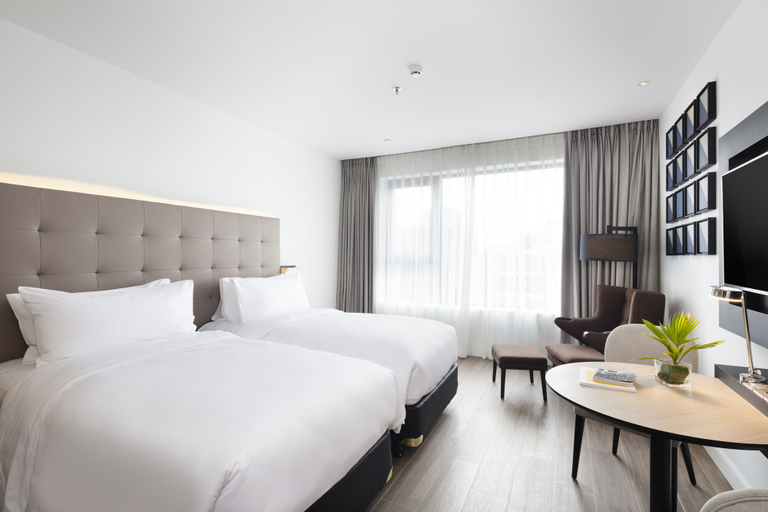 Bedroom 2, INNSiDE by Meliá Saigon Central, District 1