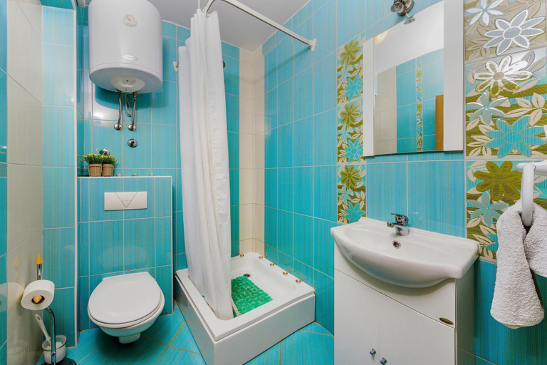 Bathroom 4, Apartments Andrijanic, Baška Voda