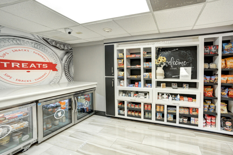 Food & Drinks 5, Hampton Inn & Suites Houston/Clear Lake-Nasa Area, Houston