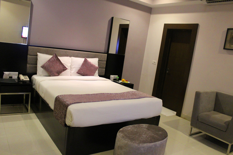 Bedroom 4, Regenta Resort Bhuj, By Royal Orchid Limited, Kachchh