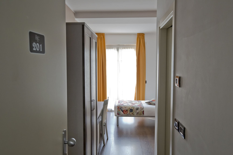 Bedroom 2, Hotel Lago di Como, Lecco