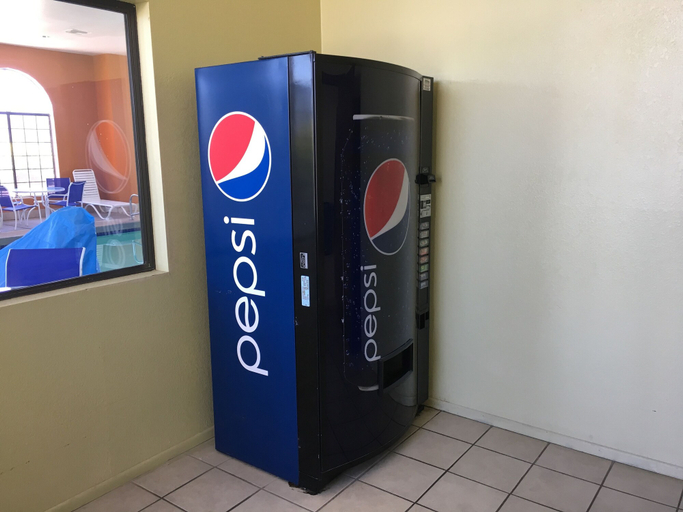 Food & Drinks 5, Days Inn by Wyndham Holbrook, Navajo