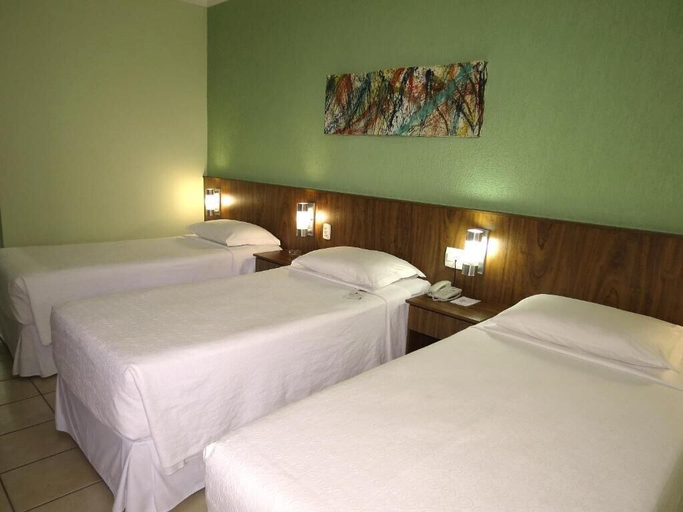 Bedroom 3, Steel Valley Hotel, Ipatinga