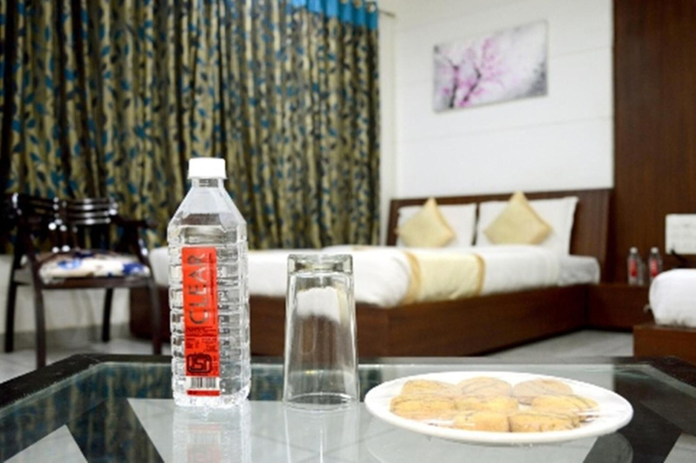 Food & Drinks 5, Crimson Park Shripriya Hotel, Rajsamand