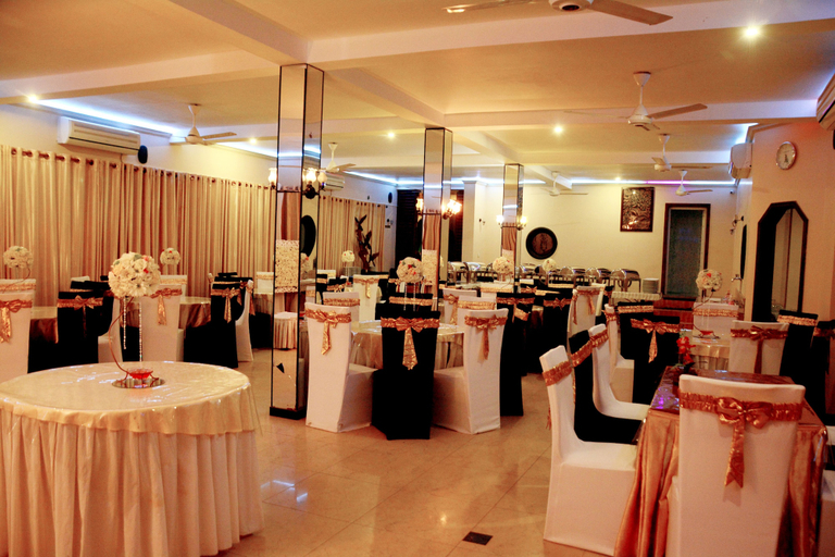 Food & Drinks 4, Kamaro Holiday Resort, Bandaragama