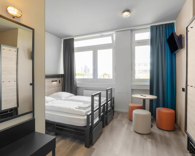 Bedroom 3, a&o Frankfurt Galluswarte - Hostel, Frankfurt am Main
