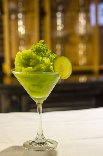 Food & Drinks 11