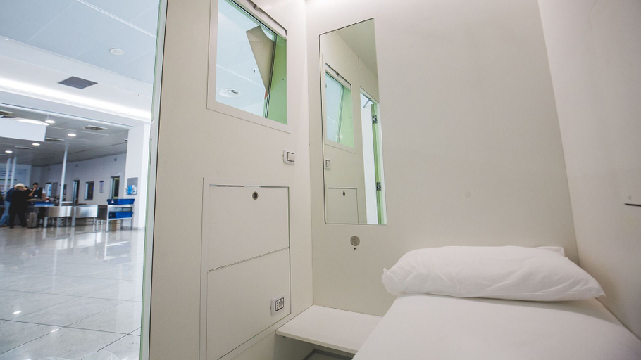 Bedroom 3, Bed and Boarding - Hostel, Napoli
