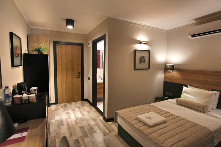 Bedroom 4, Kalevera Hotel, Merkez