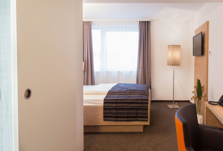 Bedroom 2, Stadthotel am Römerturm, Köln