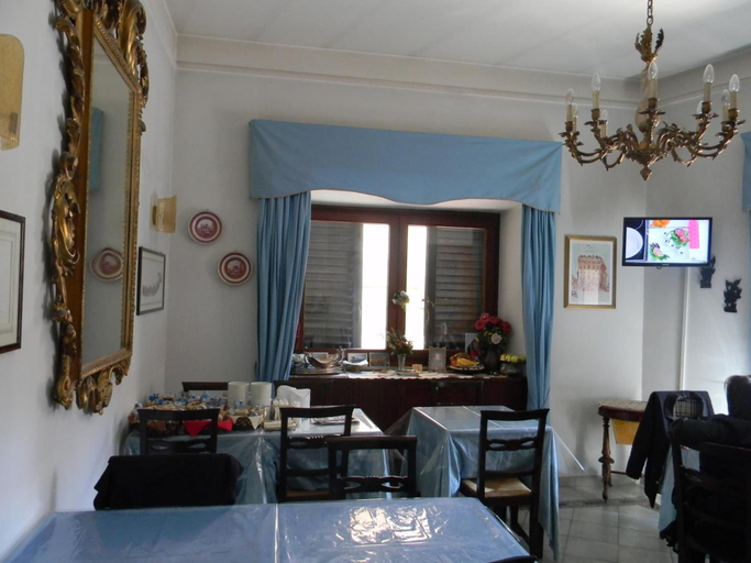 Others 5, Hotel Primavera, Rome