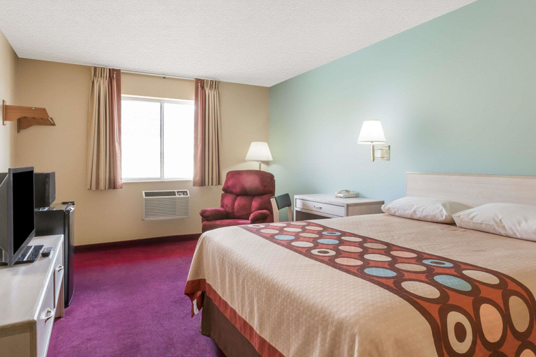 Bedroom 3, Super 8 by Wyndham Nephi, Juab