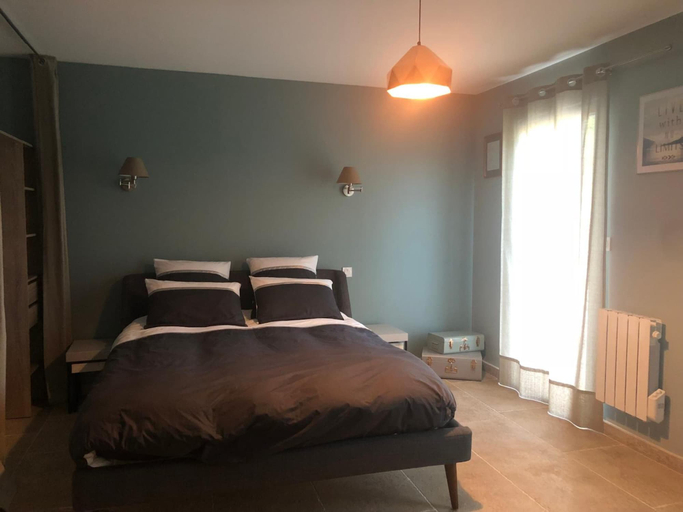 Bedroom 3, Cosy Wood House, Aube
