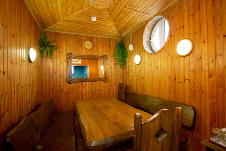 Others 5, Hotel Aist, Sochi gorsovet