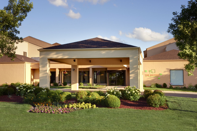 Exterior & Views 3, Courtyard by Marriott Minneapolis-St. Paul Airport, Dakota
