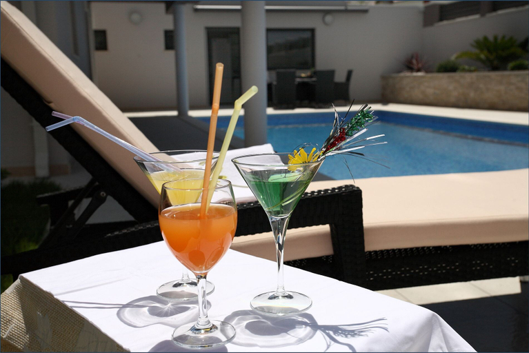 Food & Drinks, Villa Lucas, Podstrana