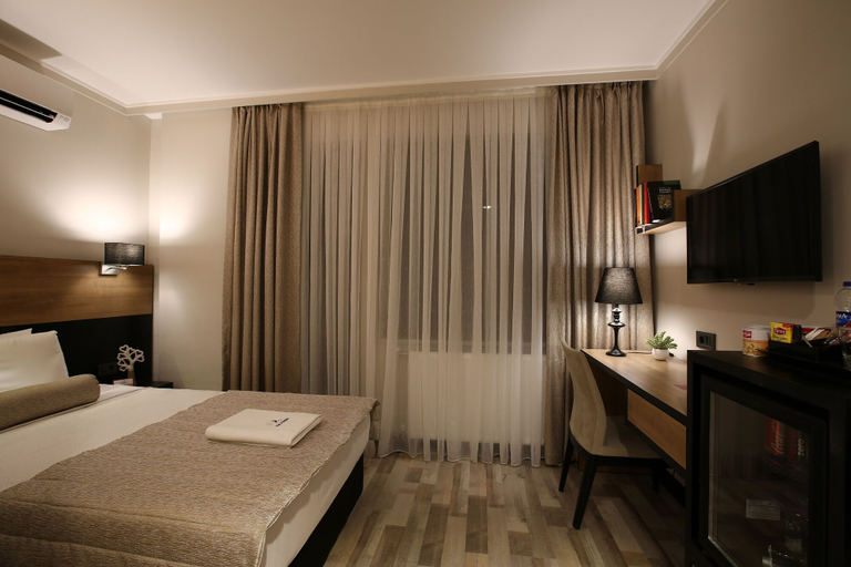 Bedroom 3, Kalevera Hotel, Merkez