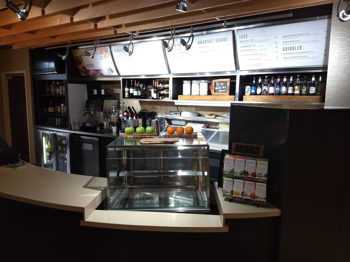 Food & Drinks 5, Courtyard by Marriott Indianapolis South, Marion