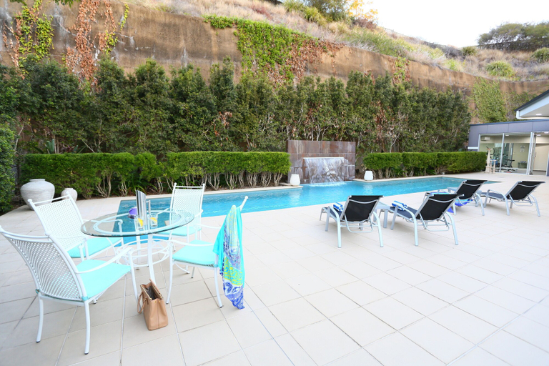 Sport & Beauty 2, Springfield Lakes Boutique Hotel, Ipswich - East