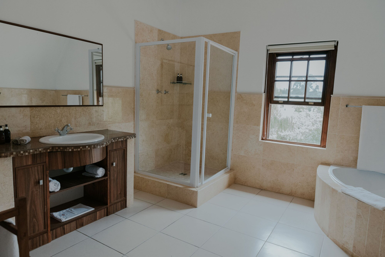 Bathroom 5, CANA Vineyard Guesthouse, Cape Winelands