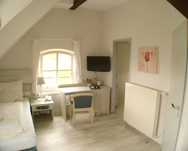 Bedroom 3, Hotel Landhaus Schieder, Lippe
