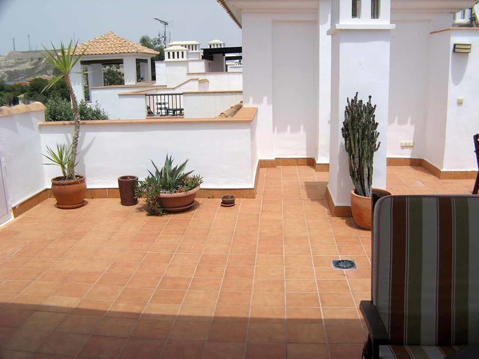 Exterior & Views, VenAVera H22D - Penthouse 2 Bedrooms/1Bath Beachfront WIFI, Almería