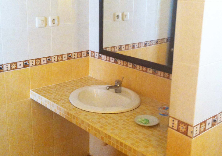 Bathroom 4, Hotel Gili Air & Restaurant, Lombok