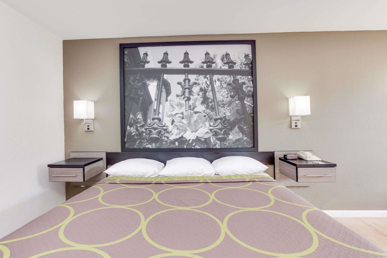 Bedroom 3, Super 8 by Wyndham Dalton, Whitfield
