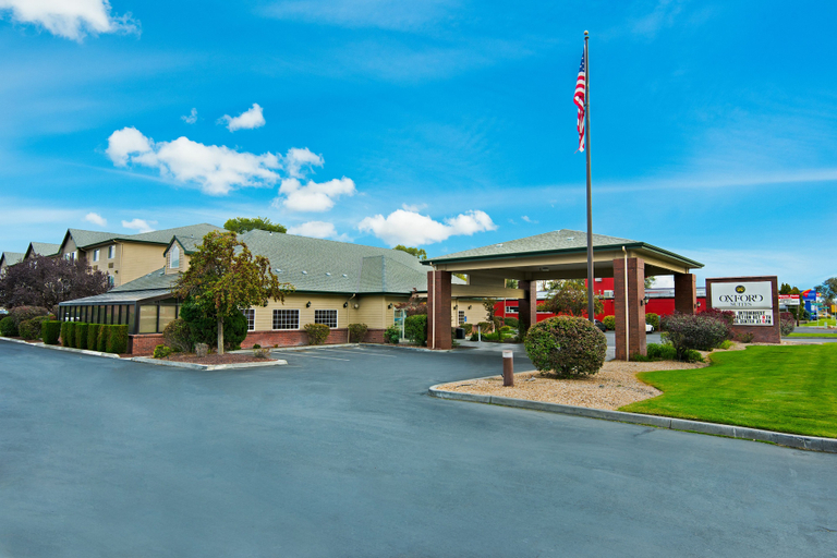 Exterior & Views 2, Oxford Suites Hermiston, Umatilla